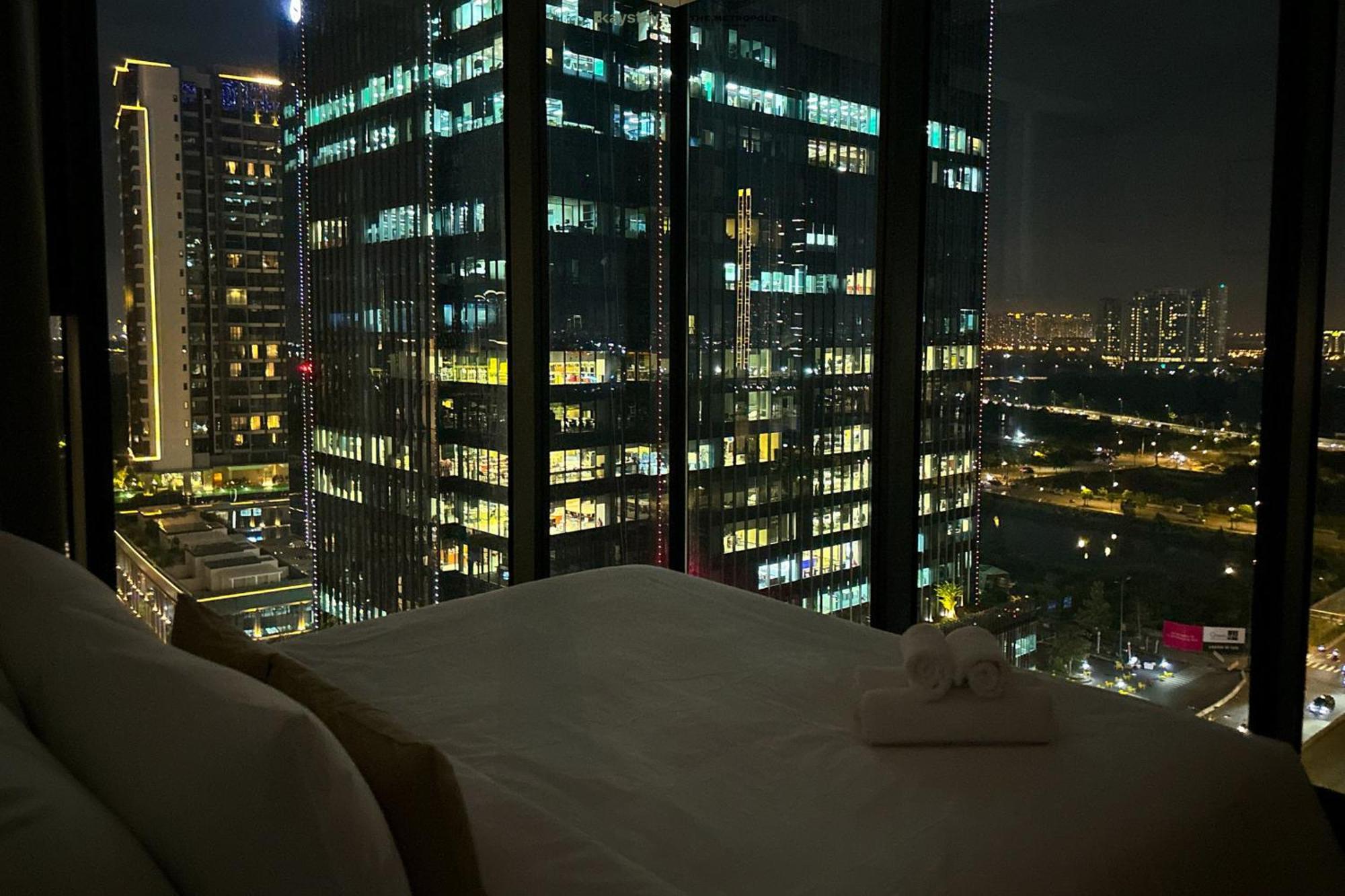 The Metropole Opera Residence By Kaystay โฮจิมินห์ซิตี้ ภายนอก รูปภาพ